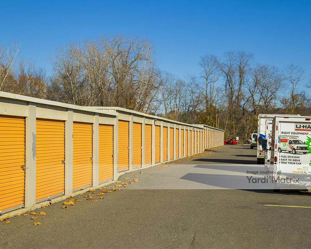 Danbury Self Storage 10 Old Newtown Road, Danbury RentCafe